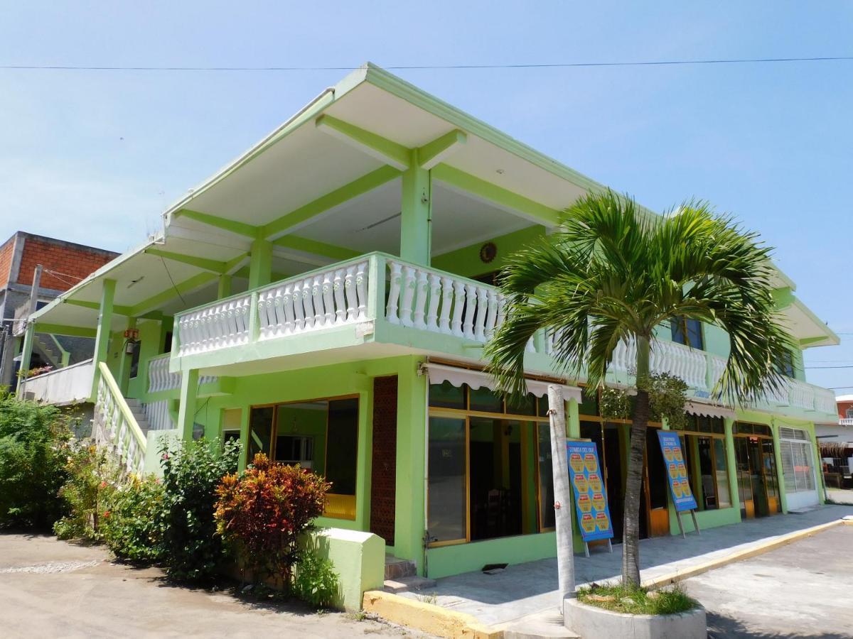 Casa de Huéspedes Yoli By Rotamundos Playa Chachalacas Extérieur photo