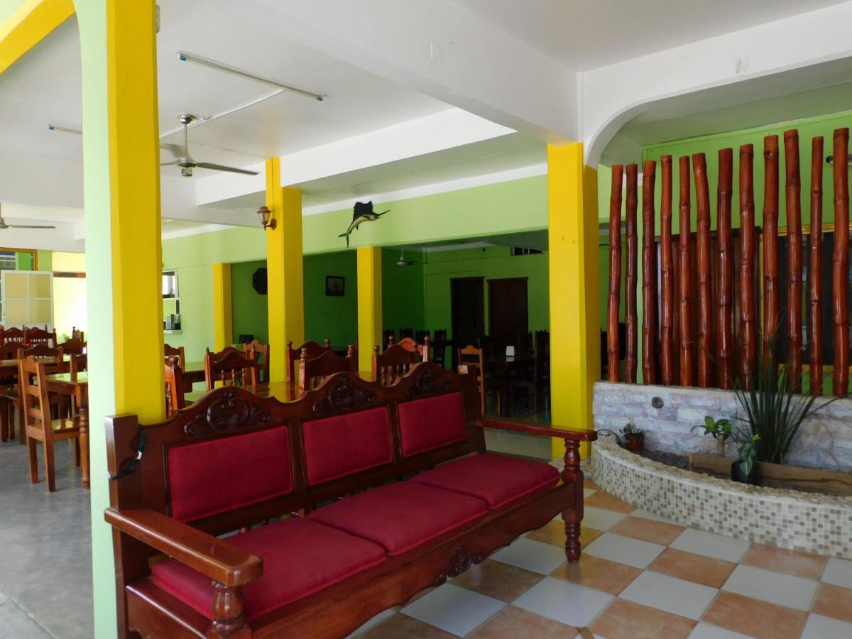 Casa de Huéspedes Yoli By Rotamundos Playa Chachalacas Extérieur photo