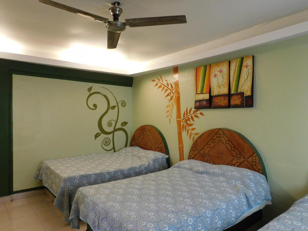 Casa de Huéspedes Yoli By Rotamundos Playa Chachalacas Extérieur photo