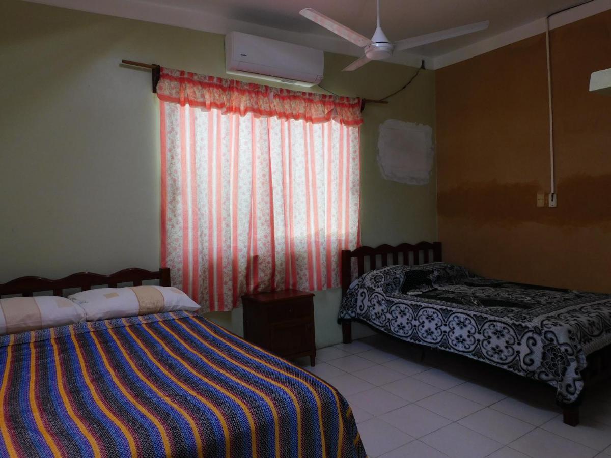 Casa de Huéspedes Yoli By Rotamundos Playa Chachalacas Extérieur photo